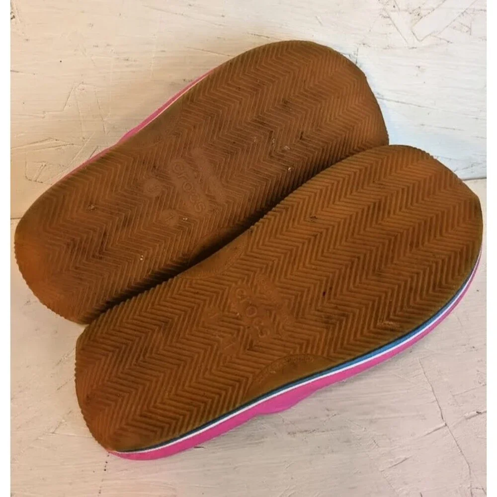 Crocs Pink Shoe Girls Slip On Flip Flops Sandals Thong Size J 1 Girls Summer